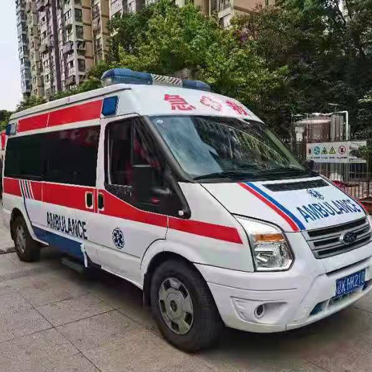 酉阳长途救护车护送病人返乡